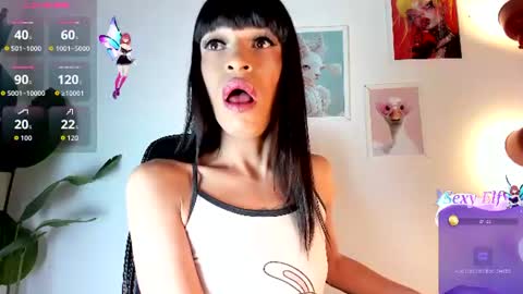 Gia  Please help me with your thumbs up its important   online show from 07/01/26, 12:40
