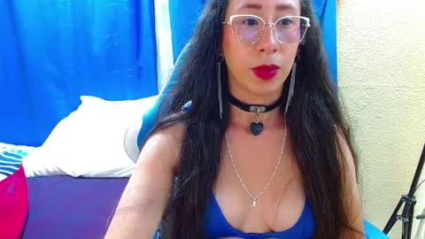 Gia  online show from 06/04/26, 11:00