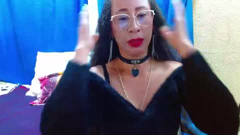 Gia  online show from 06/06/26, 10:25