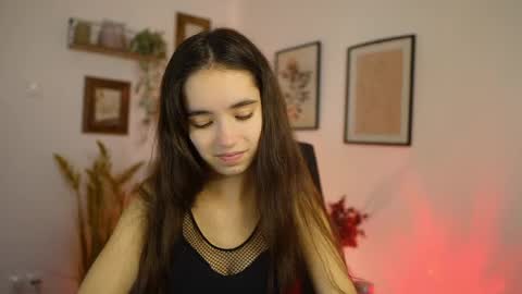 Gia Paige18 online show from 10/10/25, 09:08