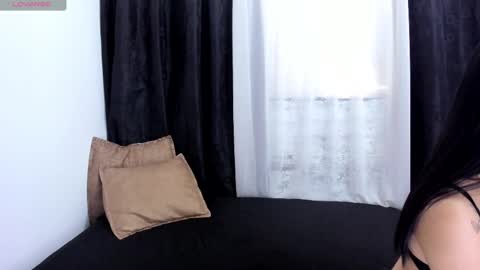 Giada----------------------------- 12pm to 6pm COL online show from 02/12/25, 06:30