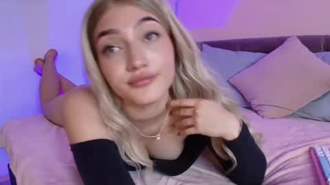 Gia online show from 01/30/25, 05:49