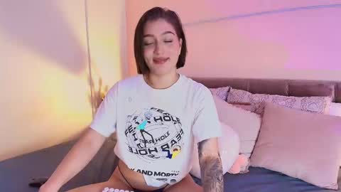 Gia online show from 03/05/25, 02:56