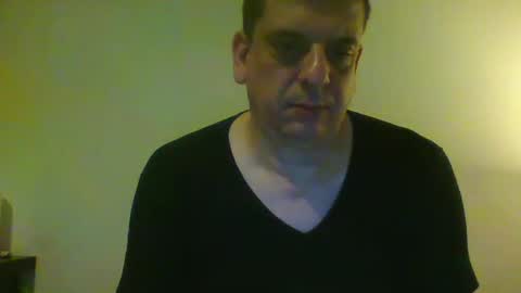Snapshot of giaco1982 chatting on 01/18/25, 06:56 samuel online show from 01/18/25, 06:56