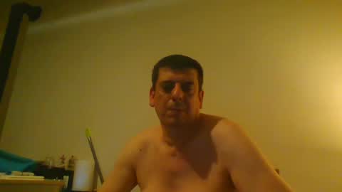 Snapshot of giaco1982 chatting on 02/11/25, 06:08 samuel online show from 02/11/25, 06:08