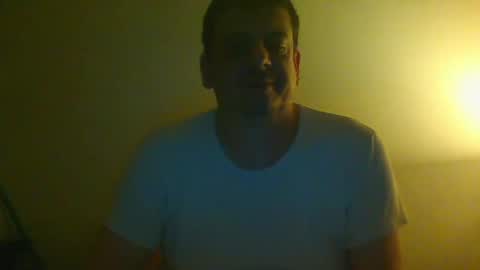 Snapshot of giaco1982 chatting on 02/23/25, 04:50 samuel online show from 02/23/25, 04:50