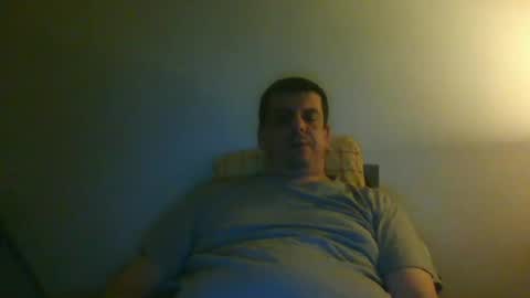 Snapshot of giaco1982 chatting on 02/26/25, 06:37 samuel online show from 02/26/25, 06:37