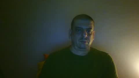 Snapshot of giaco1982 chatting on 09/21/25, 04:14 samuel online show from 09/21/25, 04:14