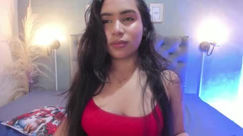 Snapshot of giannaslimjb chatting on 11/26/25, 03:40 giannaslimjb online show from 11/26/25, 03:40