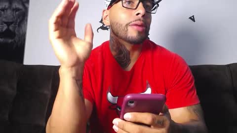 Dilan online show from 09/30/25, 10:26