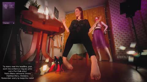 Snapshot of giantess_eva chatting on 03/04/26, 10:05 Eva online show from 03/04/26, 10:05