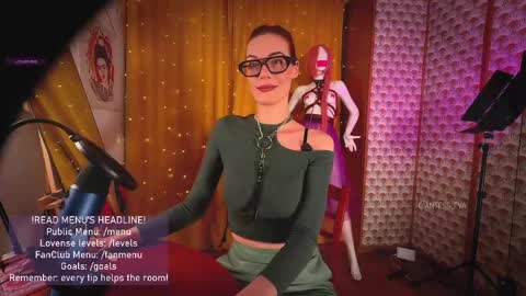 Snapshot of giantess_eva chatting on 04/24/26, 08:33 Eva online show from 04/24/26, 08:33