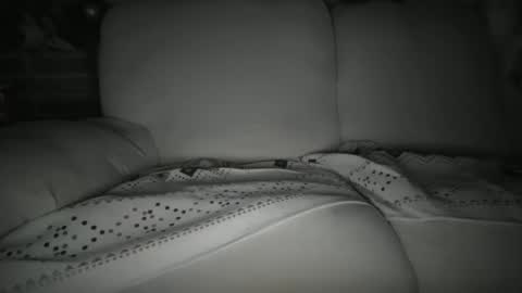 Snapshot of giantjunkjack chatting on 12/26/24, 07:27 Giantjunkjack online show from 12/26/24, 07:27