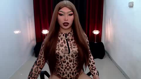 Gia X online show from 12/23/24, 06:22
