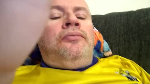 giddyup222222 online show from 01/03/25, 07:07