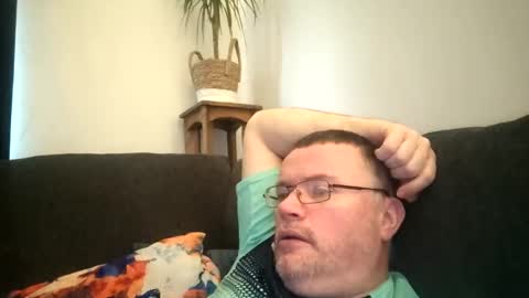 giddyup222222 online show from 03/08/25, 05:33