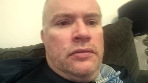 giddyup222222 online show from 03/11/25, 08:41