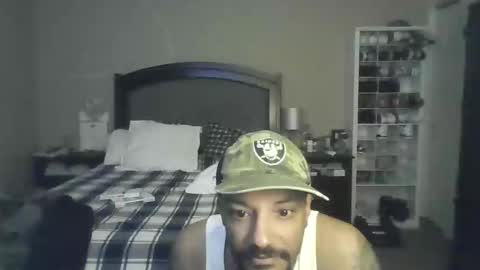 Snapshot of gifted_blacksnake chatting on 10/16/25, 10:33 Gifted online show from 10/16/25, 10:33