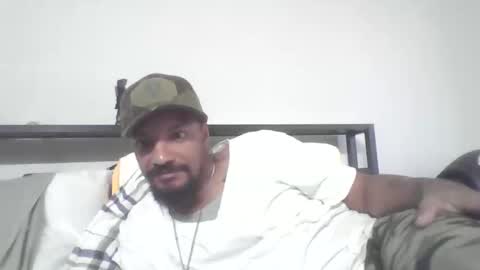 Snapshot of gifted_blacksnake chatting on 11/28/25, 04:31 Gifted online show from 11/28/25, 04:31