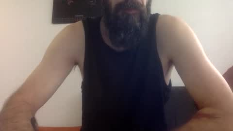 iggy online show from 09/28/25, 11:59