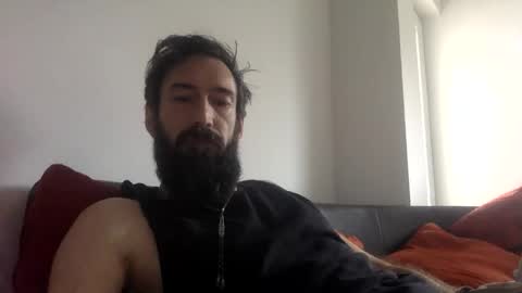 iggy online show from 10/13/25, 11:43