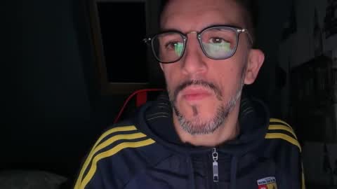 Gigi online show from 12/15/25, 04:50