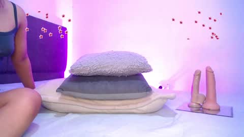 alizzon  online show from 01/12/25, 11:36
