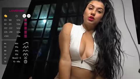 Gigi online show from 12/18/24, 02:32