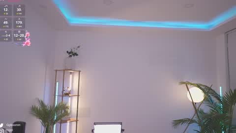 Snapshot of gigi_ulala chatting on 01/13/25, 01:45 80 off in my OF gigipriv  online show from 01/13/25, 01:45