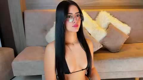 Snapshot of gigi_wilden chatting on 09/20/25, 02:18 gigi wilden online show from 09/20/25, 02:18