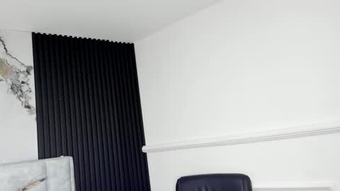 Gigi Doll online show from 10/16/25, 11:22