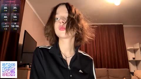 Molly online show from 12/05/25, 07:54