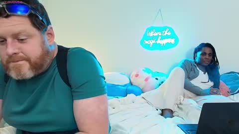 G Money online show from 09/18/25, 04:03