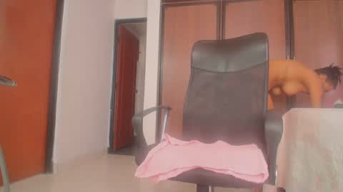 Sharlotte  online show from 09/23/25, 08:12