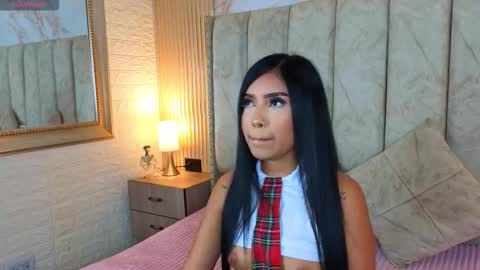 gigirose_ online show from 10/25/25, 03:36