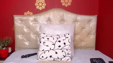 Giina online show from 01/11/25, 07:16