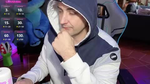 Snapshot of gil_gamesh2nd chatting on 11/25/25, 10:48 Mirko online show from 11/25/25, 10:48