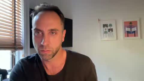 Snapshot of gilber10101 chatting on 10/21/25, 07:36 gilber10101 online show from 10/21/25, 07:36