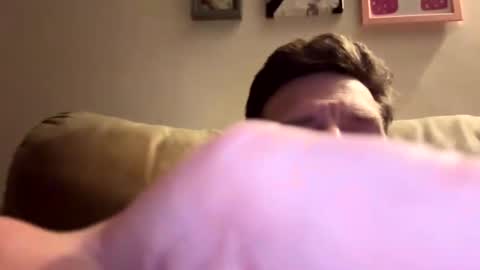 Snapshot of gilbertinio chatting on 12/15/24, 11:20 Gilbert online show from 12/15/24, 11:20