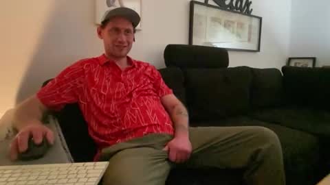 Sebastian online show from 11/28/25, 03:42