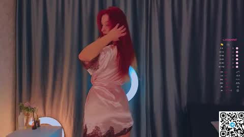 Snapshot of gildedkitten chatting on 10/17/25, 05:48 Stacy online show from 10/17/25, 05:48