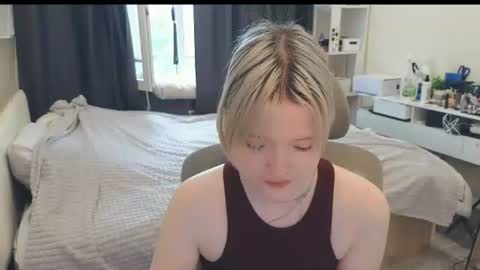 Klara online show from 07/14/26, 10:32
