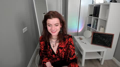 Snapshot of gin_yoon chatting on 01/31/25, 06:24 Gin online show from 01/31/25, 06:24