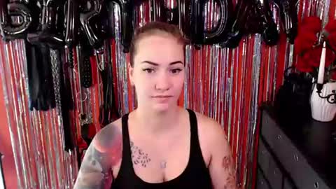 gina_hotlick online show from 07/16/26, 08:09