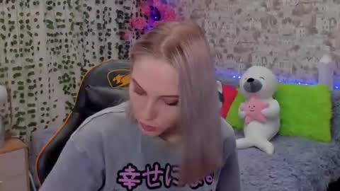 Gina online show from 06/26/26, 03:00