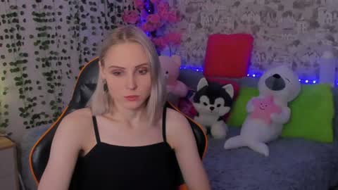 Gina online show from 06/29/26, 01:01