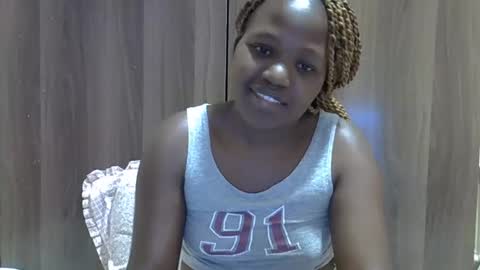 Adiliah online show from 12/19/25, 11:23