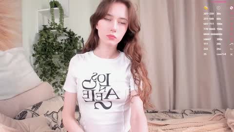 Snapshot of gina_vicious chatting on 01/26/25, 09:40 Gina online show from 01/26/25, 09:40