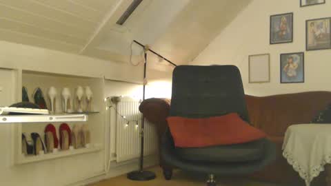 Gina online show from 01/03/25, 09:47