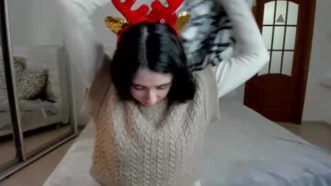 Kate online show from 12/13/24, 11:45